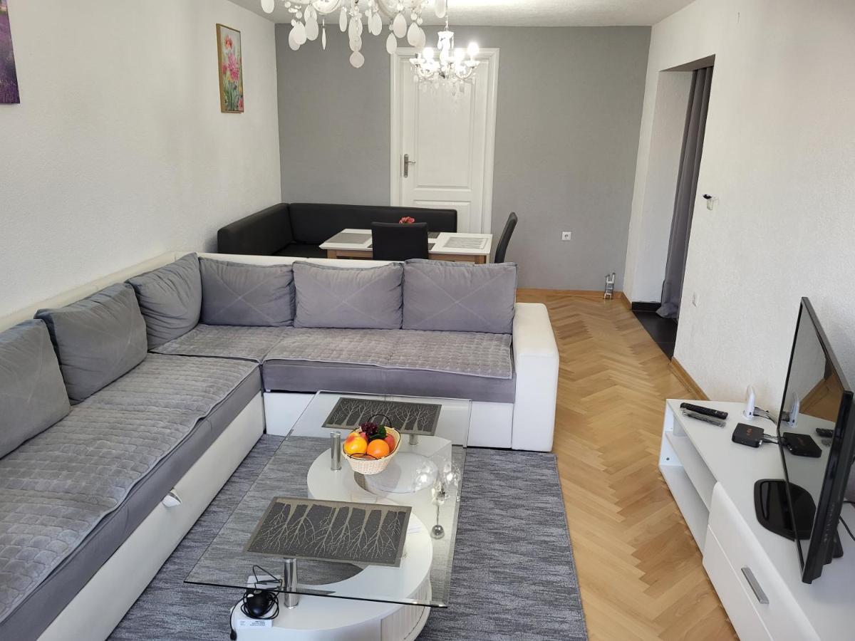 Deluxe Katana Dream House Old Town, With Parking Garage Apartment Sarajevo Exterior photo